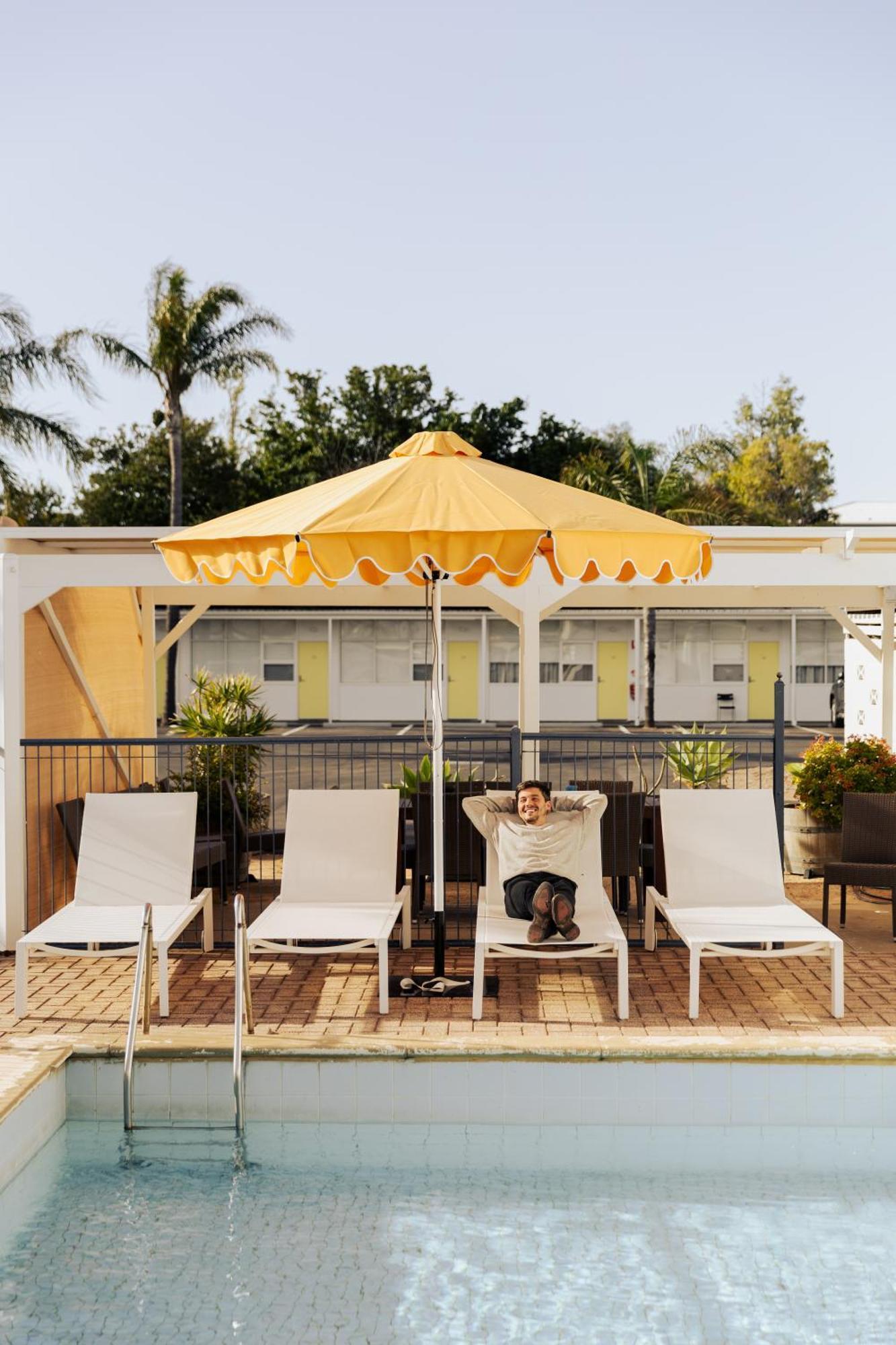 Port Broughton Hotel 外观 照片